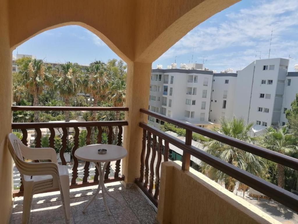 Terpsichore Holiday Apts Lemesós Eksteriør bilde