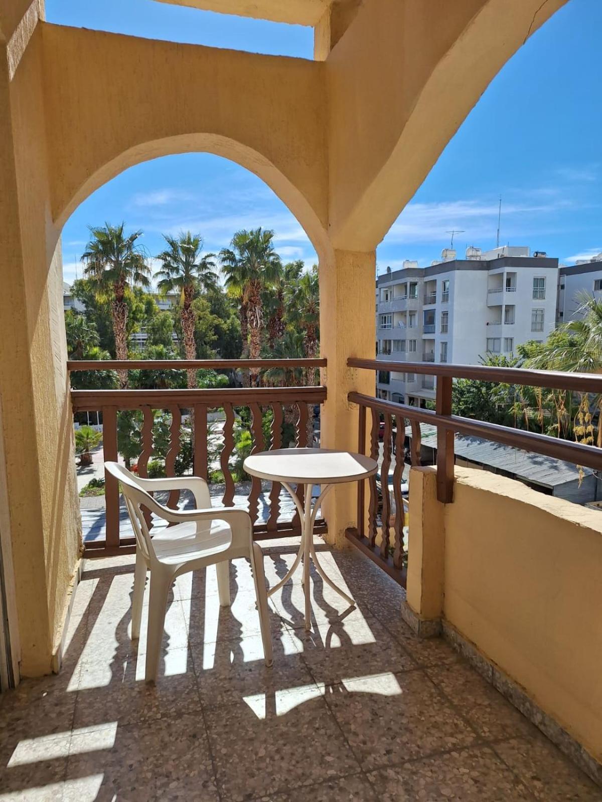 Terpsichore Holiday Apts Lemesós Eksteriør bilde